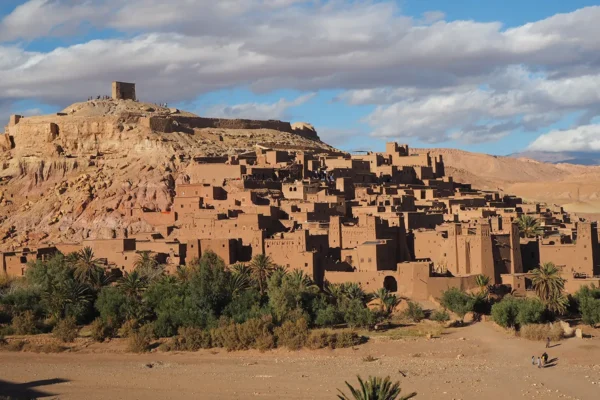 4 Encrucijada de pueblos, civilizaciones y vestigios del pasado: un viaje sin igual